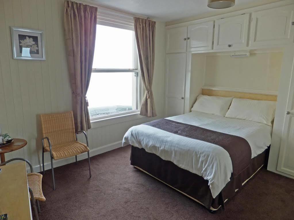Marine View Guest House Scarborough Exteriér fotografie